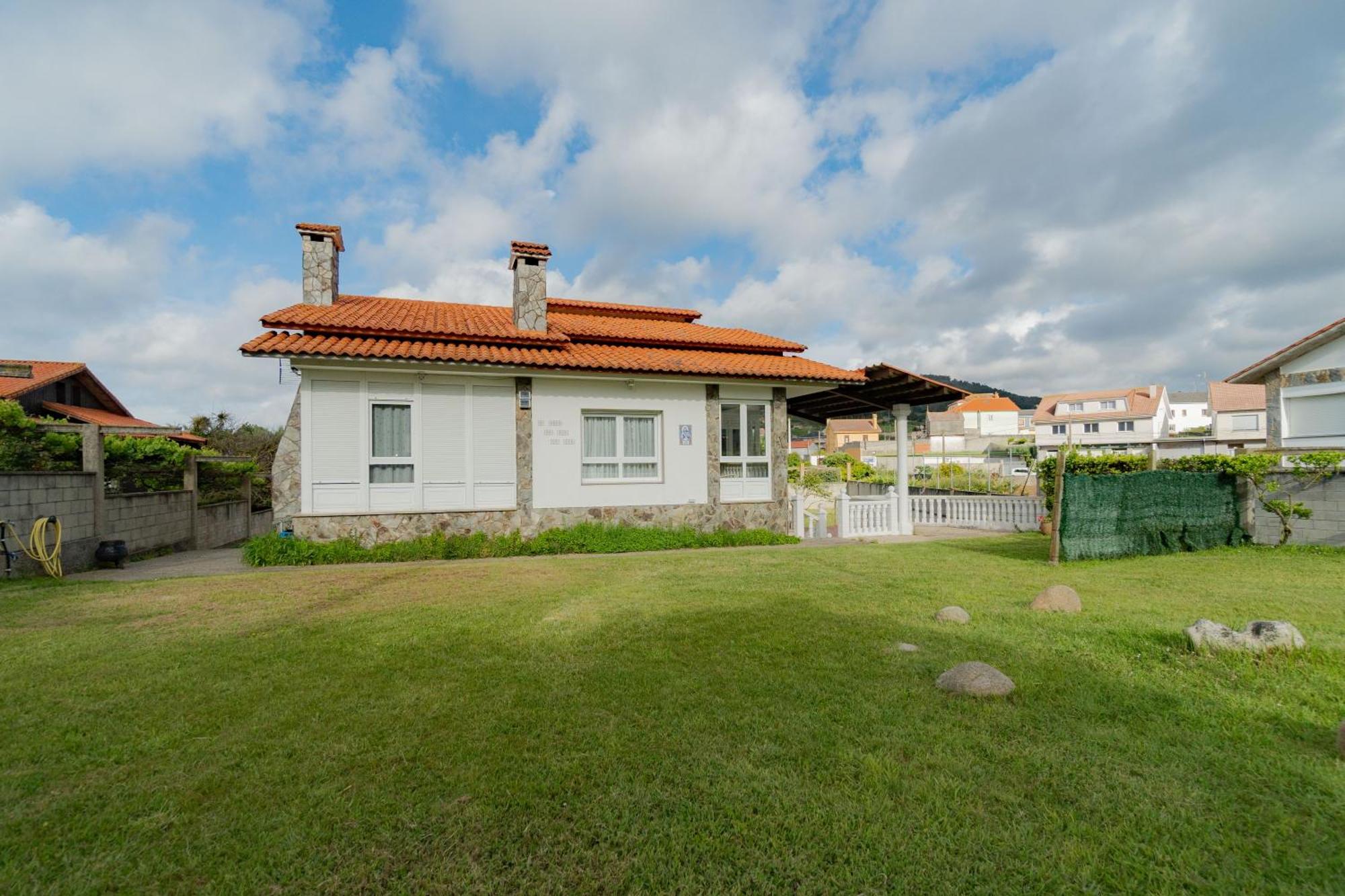 Chalet Areo Do Rio - Playa De Razo 外观 照片